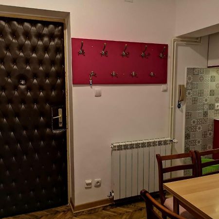 Slavija Square Appartement Belgrado Buitenkant foto
