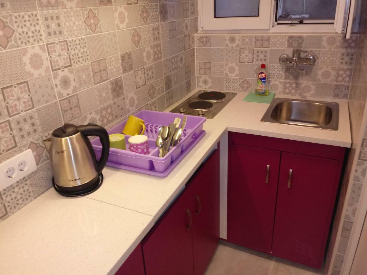Slavija Square Appartement Belgrado Buitenkant foto
