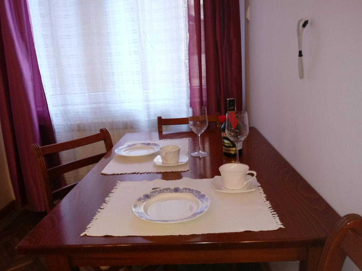 Slavija Square Appartement Belgrado Buitenkant foto